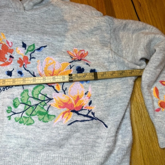 H&M Gray Long Sleeve Embellished Hooded Sweater - Picture 7 of 8